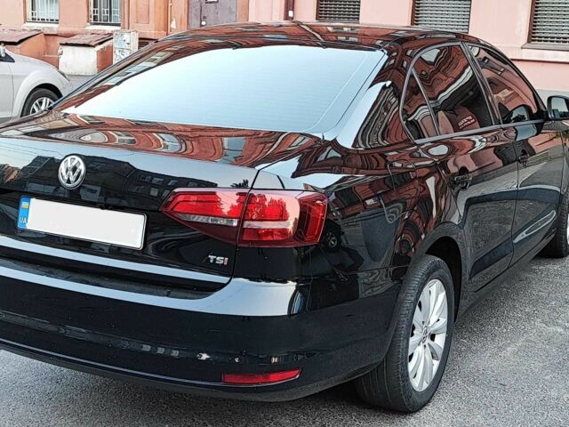 Черный Фольксваген Джетта, объемом двигателя 1.4 л и пробегом 140 тыс. км за 10399 $, фото 3 на Automoto.ua