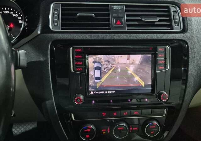 Чорний Фольксваген Джетта, об'ємом двигуна 1.6 л та пробігом 192 тис. км за 12200 $, фото 13 на Automoto.ua