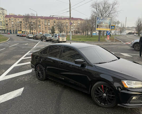 Чорний Фольксваген Джетта, об'ємом двигуна 1.8 л та пробігом 188 тис. км за 11000 $, фото 3 на Automoto.ua