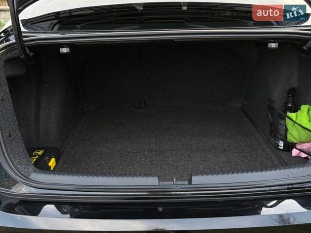 Черный Фольксваген Джетта, объемом двигателя 1.4 л и пробегом 210 тыс. км за 10200 $, фото 5 на Automoto.ua