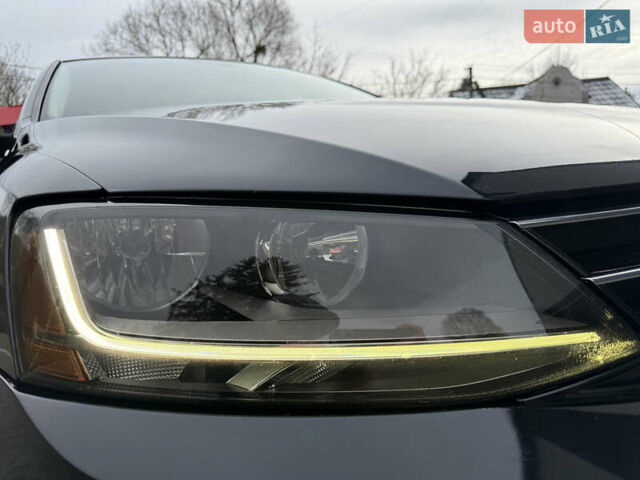 Черный Фольксваген Джетта, объемом двигателя 1.4 л и пробегом 151 тыс. км за 11000 $, фото 23 на Automoto.ua