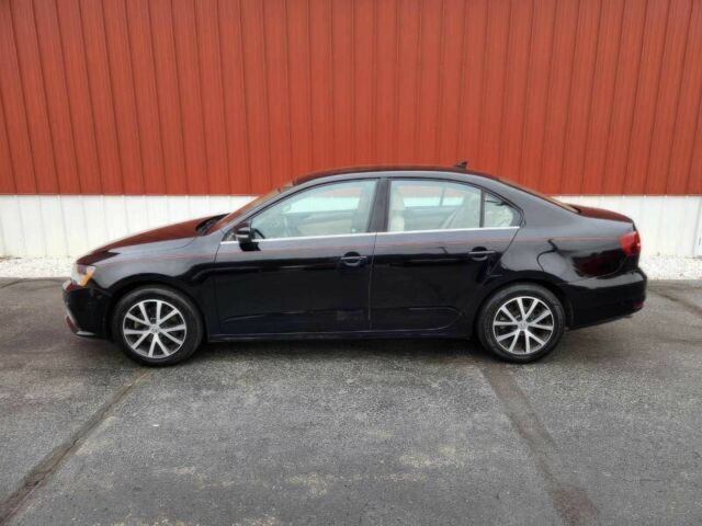 Черный Фольксваген Джетта, объемом двигателя 1.4 л и пробегом 62 тыс. км за 8900 $, фото 4 на Automoto.ua