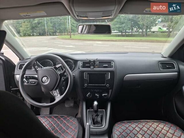 Черный Фольксваген Джетта, объемом двигателя 1.4 л и пробегом 116 тыс. км за 11500 $, фото 3 на Automoto.ua