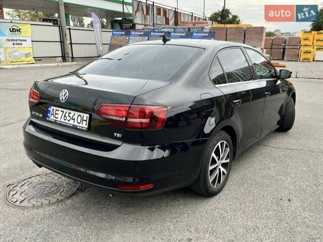 Фольксваген Джетта 2017 в Днепре (Днепропетровске) на Automoto.ua Черный Фольксваген Джетта, объемом двигателя 1.4 л и пробегом 125 тыс. км за 13000 $, фото 5 на Automoto.ua