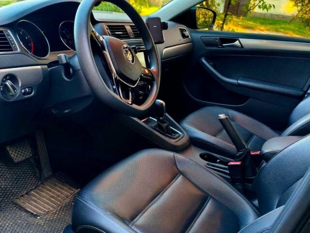 Фольксваген Джетта 2017 в Харькове на Automoto.ua Черный Фольксваген Джетта, объемом двигателя 1.4 л и пробегом 126 тыс. км за 9800 $, фото 3 на Automoto.ua