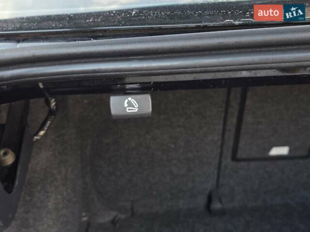 Чорний Фольксваген Джетта, об'ємом двигуна 1.97 л та пробігом 239 тис. км за 10999 $, фото 32 на Automoto.ua