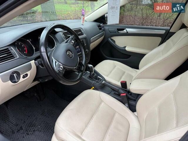 Черный Фольксваген Джетта, объемом двигателя 1.4 л и пробегом 160 тыс. км за 11990 $, фото 11 на Automoto.ua