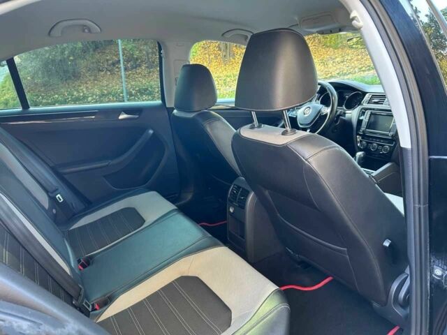 Чорний Фольксваген Джетта, об'ємом двигуна 1.8 л та пробігом 115 тис. км за 8500 $, фото 6 на Automoto.ua