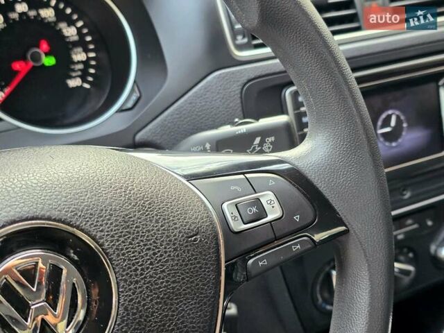 Черный Фольксваген Джетта, объемом двигателя 1.4 л и пробегом 126 тыс. км за 8900 $, фото 18 на Automoto.ua