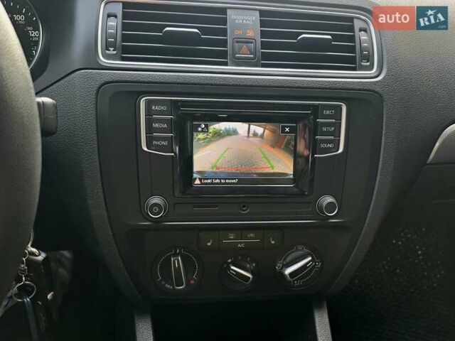 Черный Фольксваген Джетта, объемом двигателя 1.4 л и пробегом 126 тыс. км за 8900 $, фото 35 на Automoto.ua