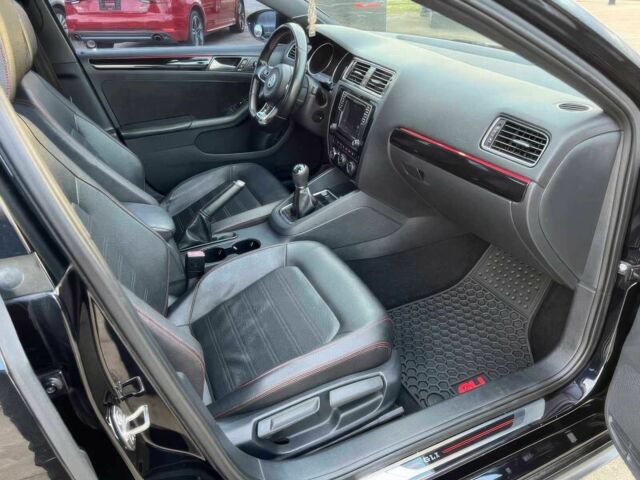 Чорний Фольксваген Джетта, об'ємом двигуна 2 л та пробігом 56 тис. км за 6000 $, фото 9 на Automoto.ua