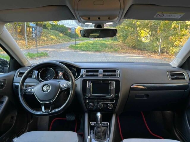 Чорний Фольксваген Джетта, об'ємом двигуна 1.8 л та пробігом 115 тис. км за 8500 $, фото 5 на Automoto.ua