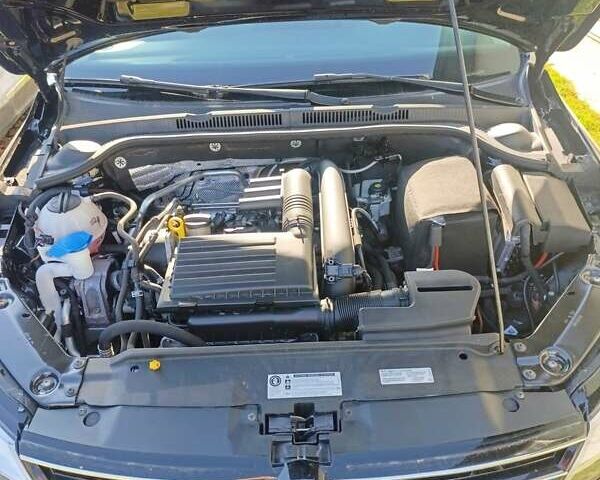 Черный Фольксваген Джетта, объемом двигателя 1.4 л и пробегом 68 тыс. км за 12500 $, фото 18 на Automoto.ua