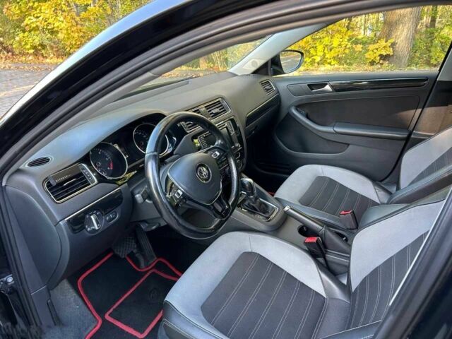 Чорний Фольксваген Джетта, об'ємом двигуна 1.8 л та пробігом 115 тис. км за 8500 $, фото 4 на Automoto.ua