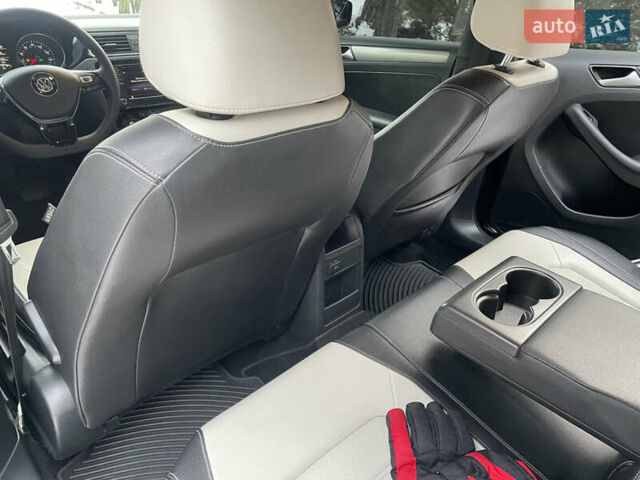 Чорний Фольксваген Джетта, об'ємом двигуна 1.8 л та пробігом 127 тис. км за 9900 $, фото 23 на Automoto.ua