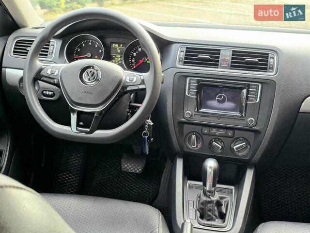 Черный Фольксваген Джетта, объемом двигателя 1.4 л и пробегом 126 тыс. км за 8900 $, фото 28 на Automoto.ua