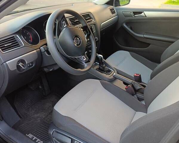 Черный Фольксваген Джетта, объемом двигателя 1.4 л и пробегом 68 тыс. км за 12500 $, фото 14 на Automoto.ua