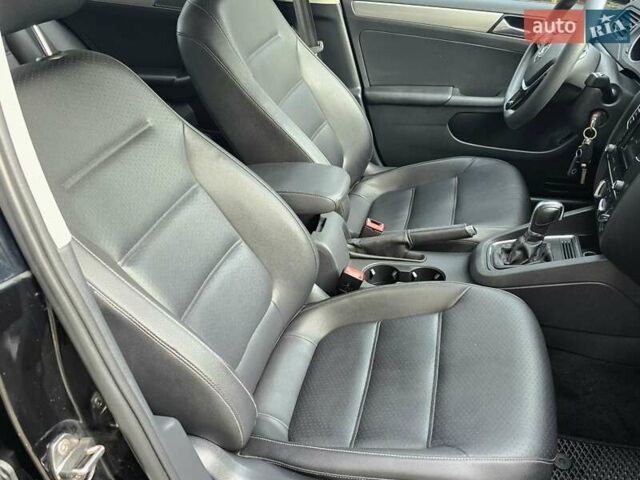 Черный Фольксваген Джетта, объемом двигателя 1.4 л и пробегом 126 тыс. км за 8900 $, фото 34 на Automoto.ua