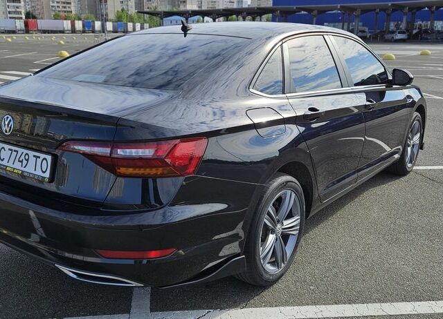 Чорний Фольксваген Джетта, об'ємом двигуна 1.4 л та пробігом 160 тис. км за 18500 $, фото 5 на Automoto.ua