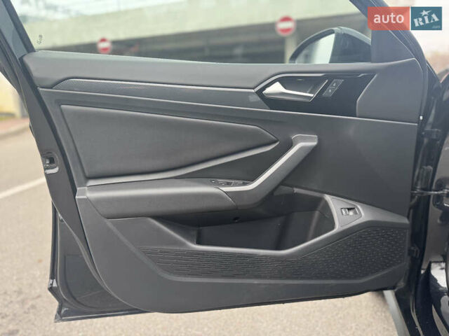 Чорний Фольксваген Джетта, об'ємом двигуна 1.98 л та пробігом 79 тис. км за 16699 $, фото 11 на Automoto.ua