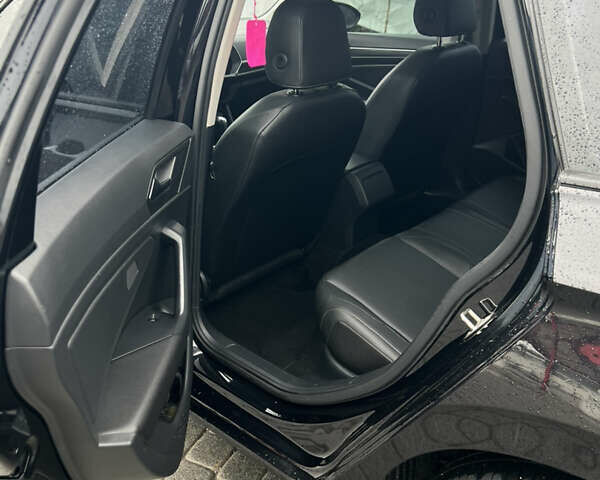 Чорний Фольксваген Джетта, об'ємом двигуна 1.39 л та пробігом 183 тис. км за 12000 $, фото 15 на Automoto.ua