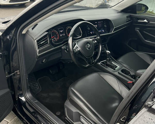 Чорний Фольксваген Джетта, об'ємом двигуна 1.39 л та пробігом 183 тис. км за 12000 $, фото 10 на Automoto.ua