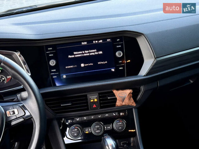 Черный Фольксваген Джетта, объемом двигателя 1.4 л и пробегом 198 тыс. км за 14800 $, фото 21 на Automoto.ua