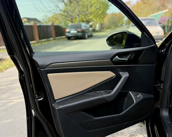 Черный Фольксваген Джетта, объемом двигателя 1.4 л и пробегом 155 тыс. км за 15350 $, фото 21 на Automoto.ua