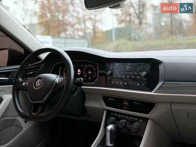 Черный Фольксваген Джетта, объемом двигателя 1.4 л и пробегом 177 тыс. км за 13500 $, фото 42 на Automoto.ua