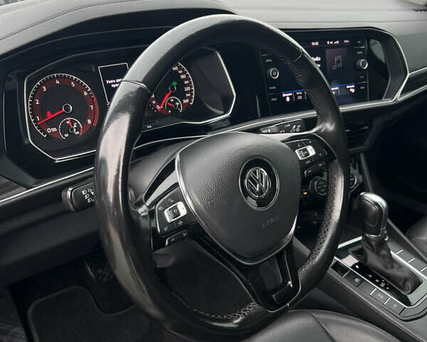 Чорний Фольксваген Джетта, об'ємом двигуна 1.39 л та пробігом 183 тис. км за 12000 $, фото 9 на Automoto.ua