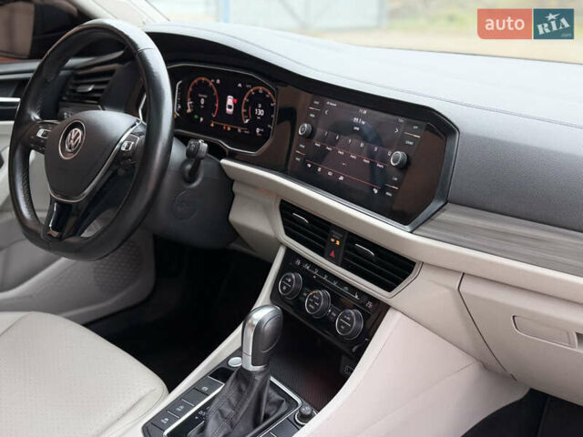 Черный Фольксваген Джетта, объемом двигателя 1.4 л и пробегом 177 тыс. км за 13500 $, фото 26 на Automoto.ua