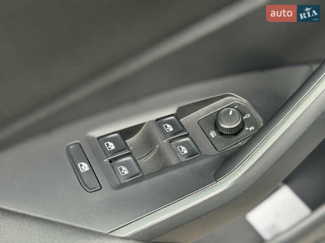 Чорний Фольксваген Джетта, об'ємом двигуна 1.98 л та пробігом 79 тис. км за 16699 $, фото 12 на Automoto.ua