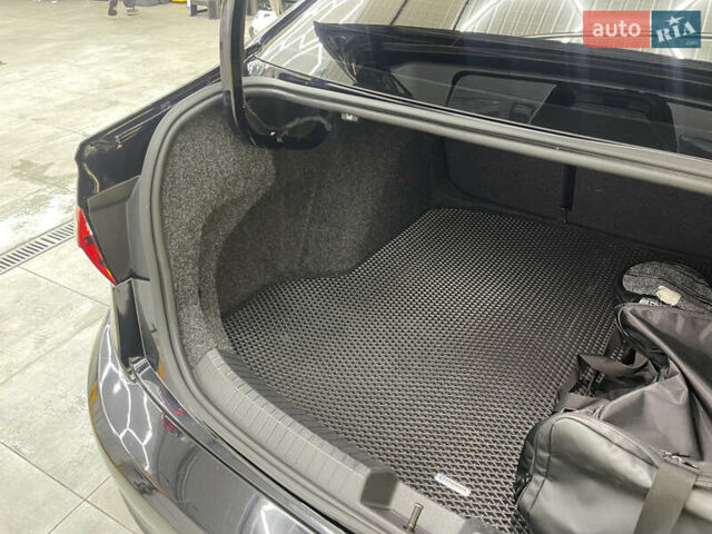 Чорний Фольксваген Джетта, об'ємом двигуна 1.4 л та пробігом 108 тис. км за 16000 $, фото 35 на Automoto.ua