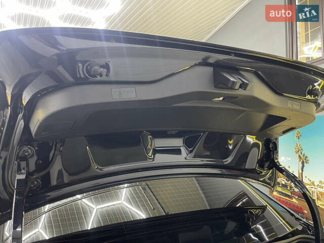 Чорний Фольксваген Джетта, об'ємом двигуна 1.4 л та пробігом 108 тис. км за 16000 $, фото 36 на Automoto.ua