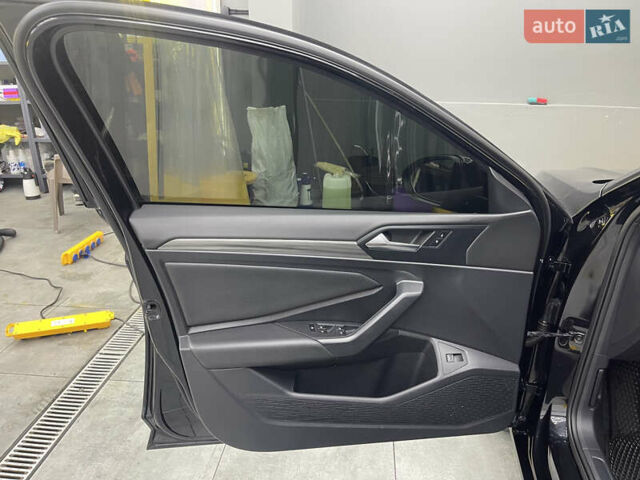 Чорний Фольксваген Джетта, об'ємом двигуна 1.4 л та пробігом 108 тис. км за 16000 $, фото 51 на Automoto.ua