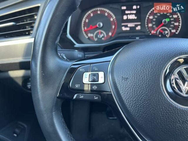 Черный Фольксваген Джетта, объемом двигателя 1.4 л и пробегом 180 тыс. км за 13890 $, фото 14 на Automoto.ua