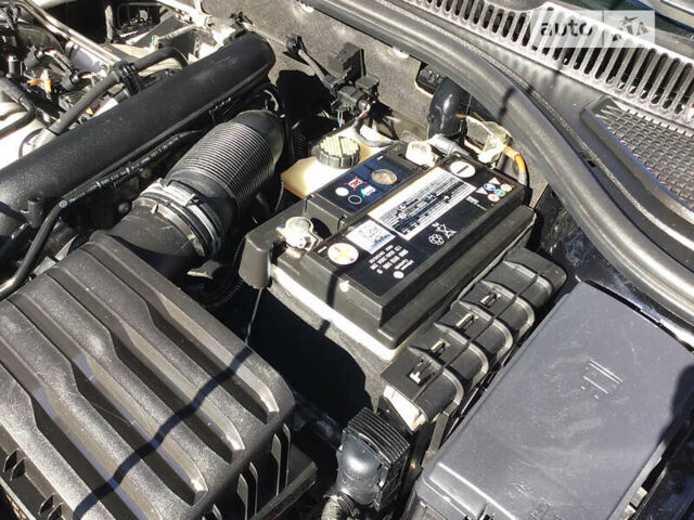 Черный Фольксваген Джетта, объемом двигателя 1.4 л и пробегом 98 тыс. км за 13200 $, фото 41 на Automoto.ua