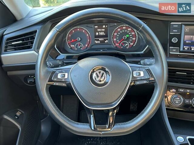 Черный Фольксваген Джетта, объемом двигателя 1.4 л и пробегом 180 тыс. км за 13890 $, фото 13 на Automoto.ua