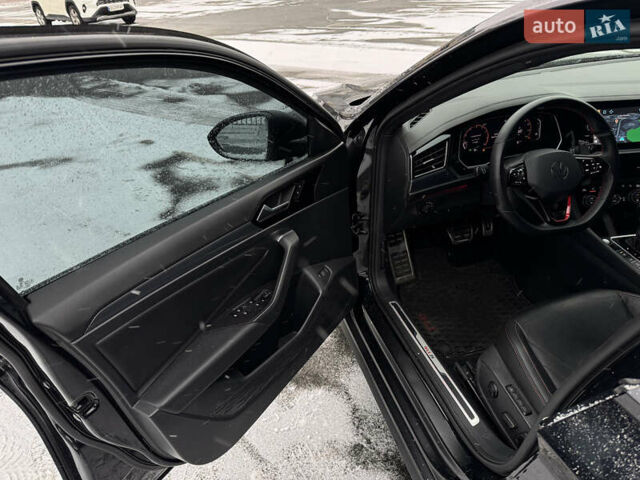 Черный Фольксваген Джетта, объемом двигателя 1.98 л и пробегом 110 тыс. км за 20900 $, фото 9 на Automoto.ua