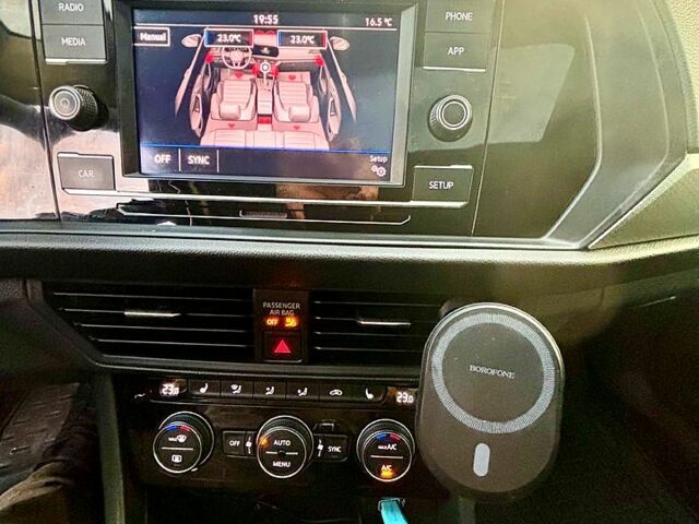 Черный Фольксваген Джетта, объемом двигателя 1.4 л и пробегом 102 тыс. км за 16888 $, фото 1 на Automoto.ua