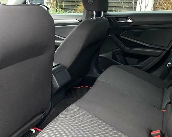 Чорний Фольксваген Джетта, об'ємом двигуна 1.4 л та пробігом 142 тис. км за 13200 $, фото 9 на Automoto.ua