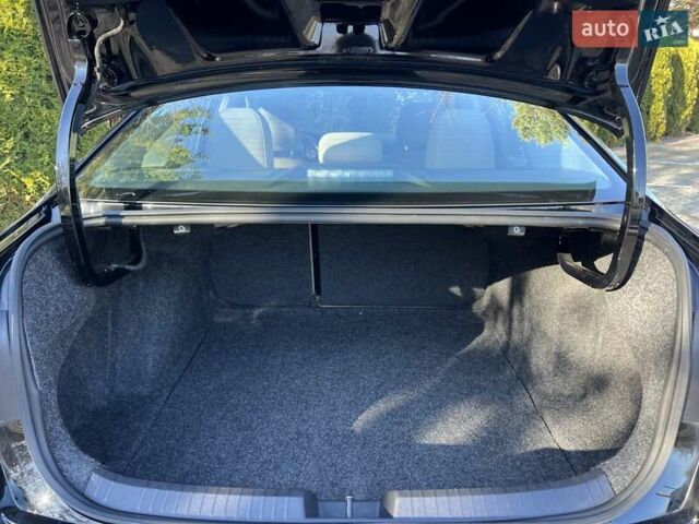 Черный Фольксваген Джетта, объемом двигателя 1.4 л и пробегом 180 тыс. км за 13890 $, фото 10 на Automoto.ua