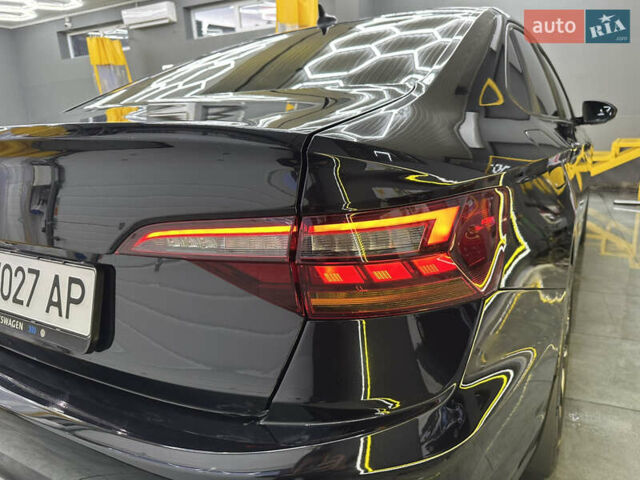 Чорний Фольксваген Джетта, об'ємом двигуна 1.4 л та пробігом 108 тис. км за 16000 $, фото 18 на Automoto.ua