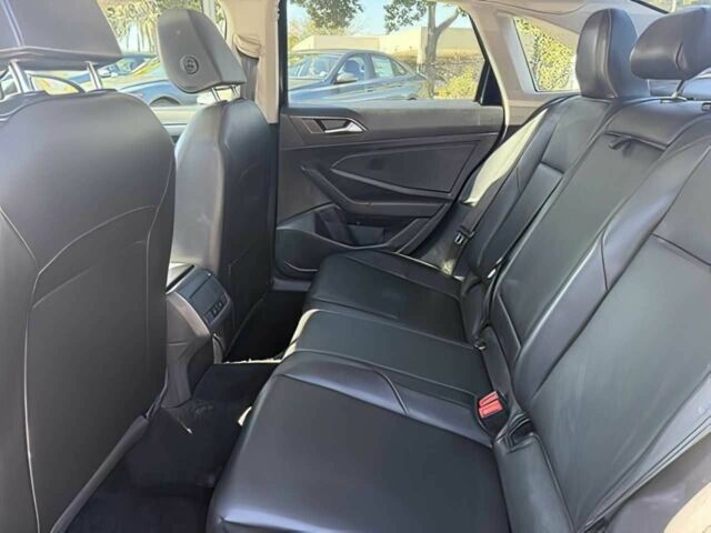 Чорний Фольксваген Джетта, об'ємом двигуна 1.4 л та пробігом 40 тис. км за 9700 $, фото 11 на Automoto.ua