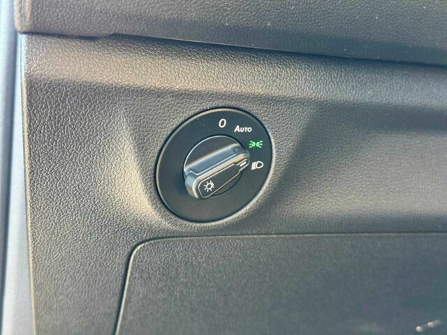 Черный Фольксваген Джетта, объемом двигателя 1.4 л и пробегом 62 тыс. км за 14200 $, фото 11 на Automoto.ua