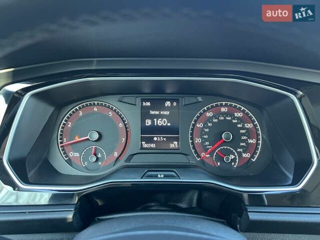Черный Фольксваген Джетта, объемом двигателя 1.4 л и пробегом 180 тыс. км за 13890 $, фото 18 на Automoto.ua