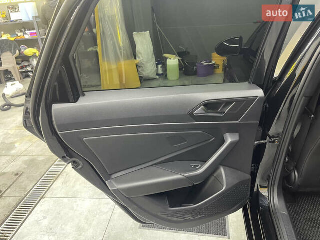 Чорний Фольксваген Джетта, об'ємом двигуна 1.4 л та пробігом 108 тис. км за 16000 $, фото 53 на Automoto.ua