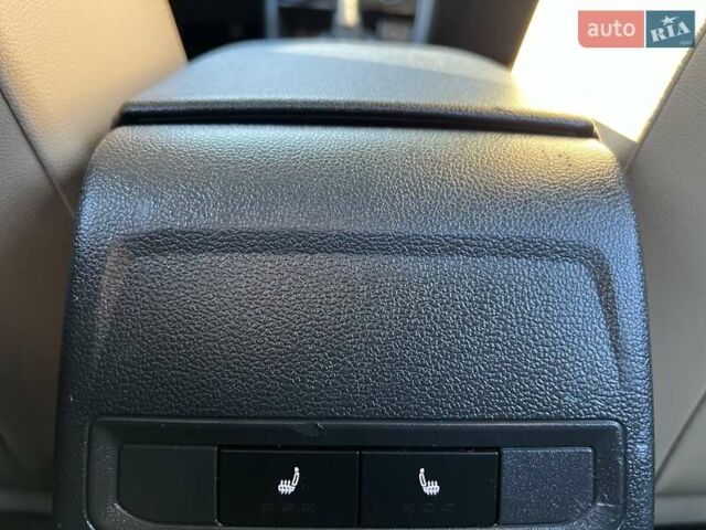 Черный Фольксваген Джетта, объемом двигателя 1.4 л и пробегом 180 тыс. км за 13890 $, фото 25 на Automoto.ua