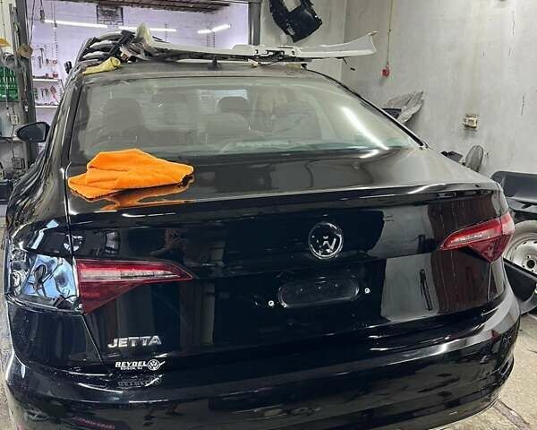 Черный Фольксваген Джетта, объемом двигателя 1.4 л и пробегом 85 тыс. км за 16500 $, фото 4 на Automoto.ua