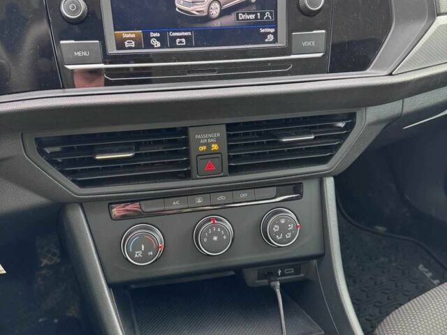 Чорний Фольксваген Джетта, об'ємом двигуна 1.4 л та пробігом 2 тис. км за 14200 $, фото 5 на Automoto.ua